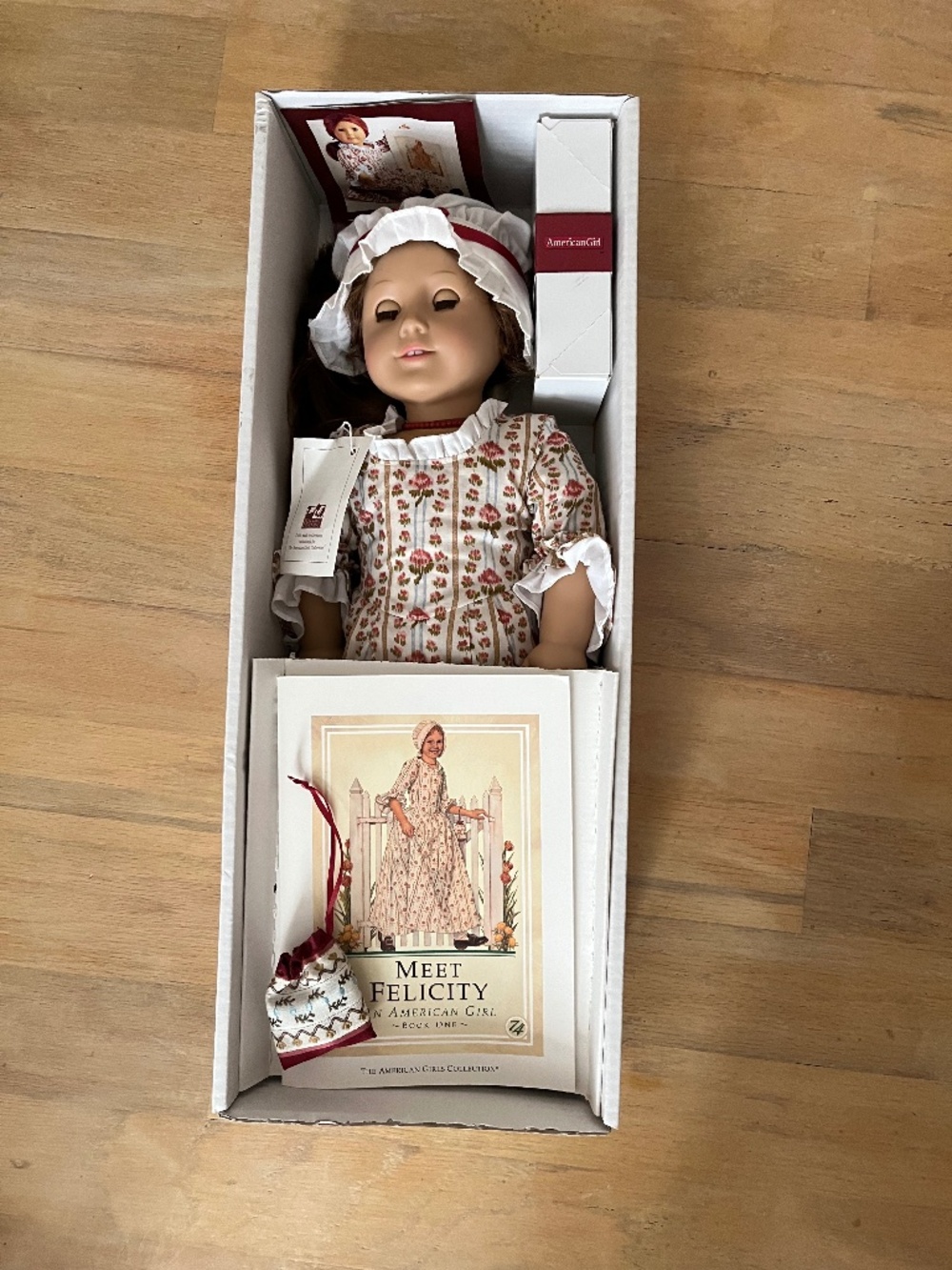 Pleasant Co. American Girl Doll Felicity (Retired), Original Box, w Accessories